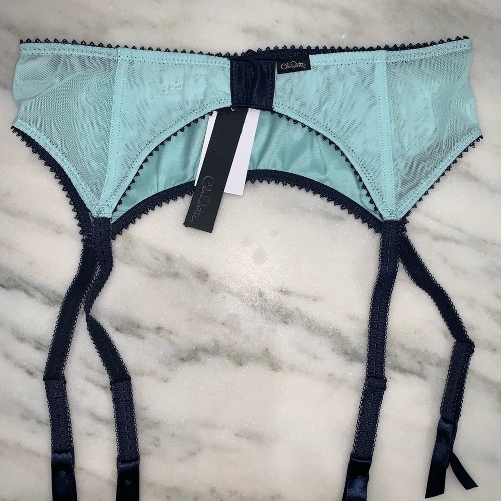 Claudette Dessous Paramour satin garter belt - Picture 5 of 7